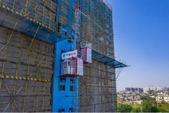 When Should You Use A Construction Elevator on Site?