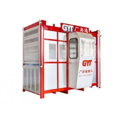 Custom Hoists vs. Standard Hoists: Which is Right for Your Business?